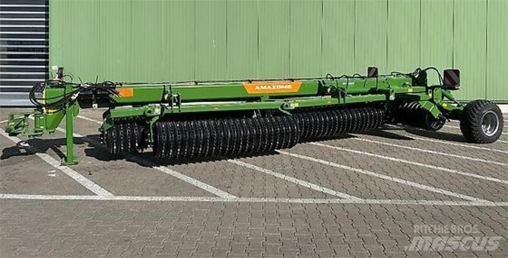 Amazone AW 12200 ローラー