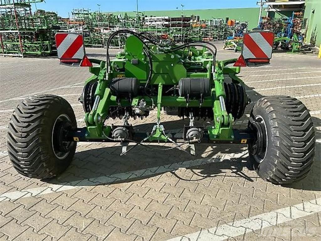 Amazone AW 12200 ローラー