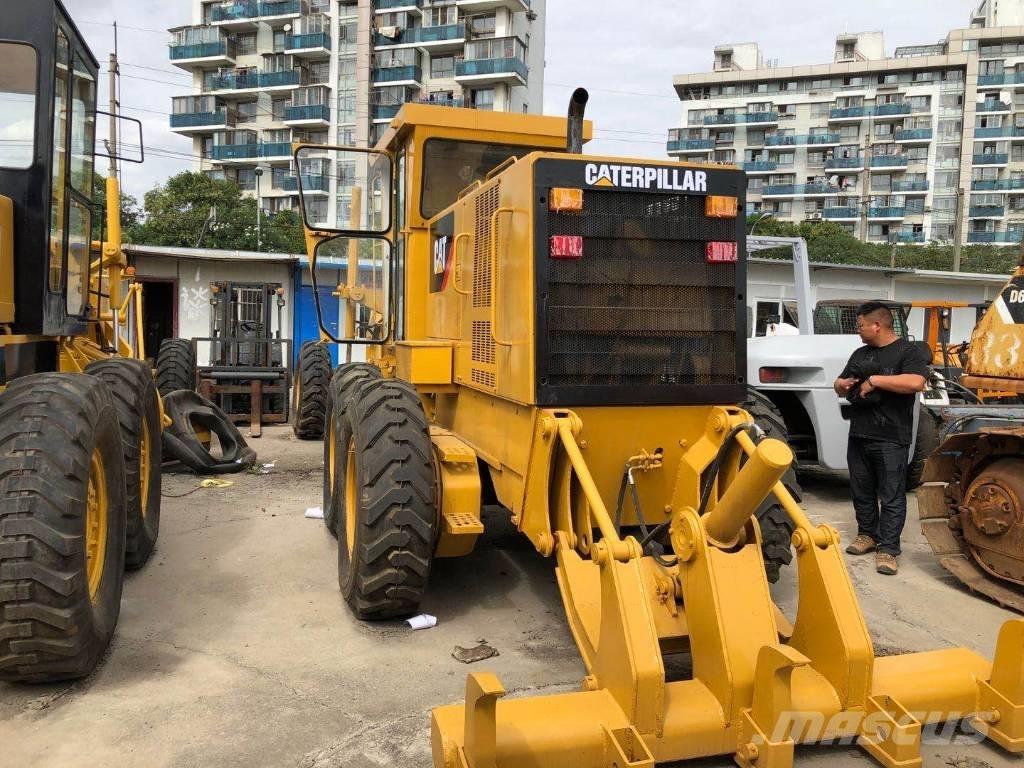 CAT 140 K モーターグレーダー