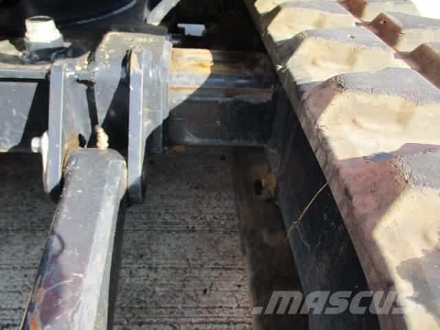 Kubota KX 016-4 (100) ミニ油圧ショベル 7t以下（ミニユンボ・ミニディガー）