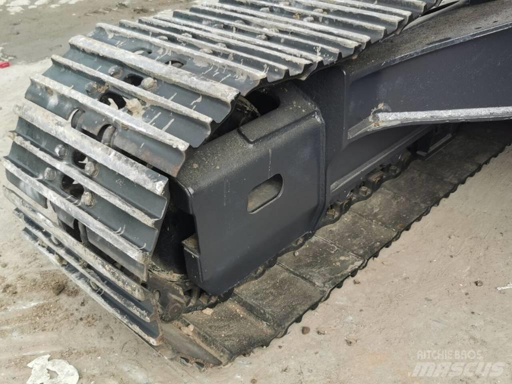 Doosan DX 225 LC 大型油圧ショベル12t以上（パワーショベル・ユンボ）