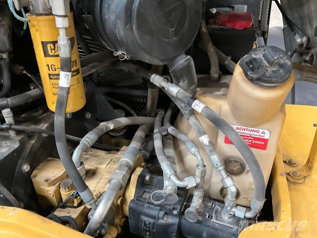 CAT 908 H ホイールローダー・タイヤショベル