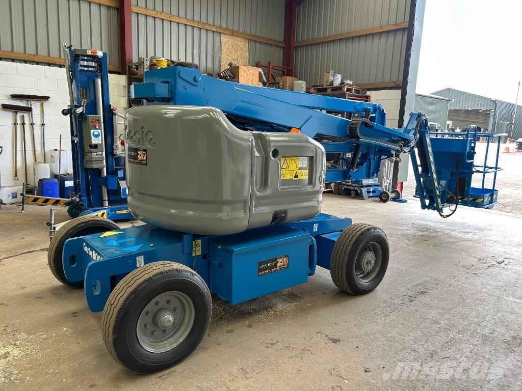 Genie Z45/35J DC ブームリフト　屈伸型
