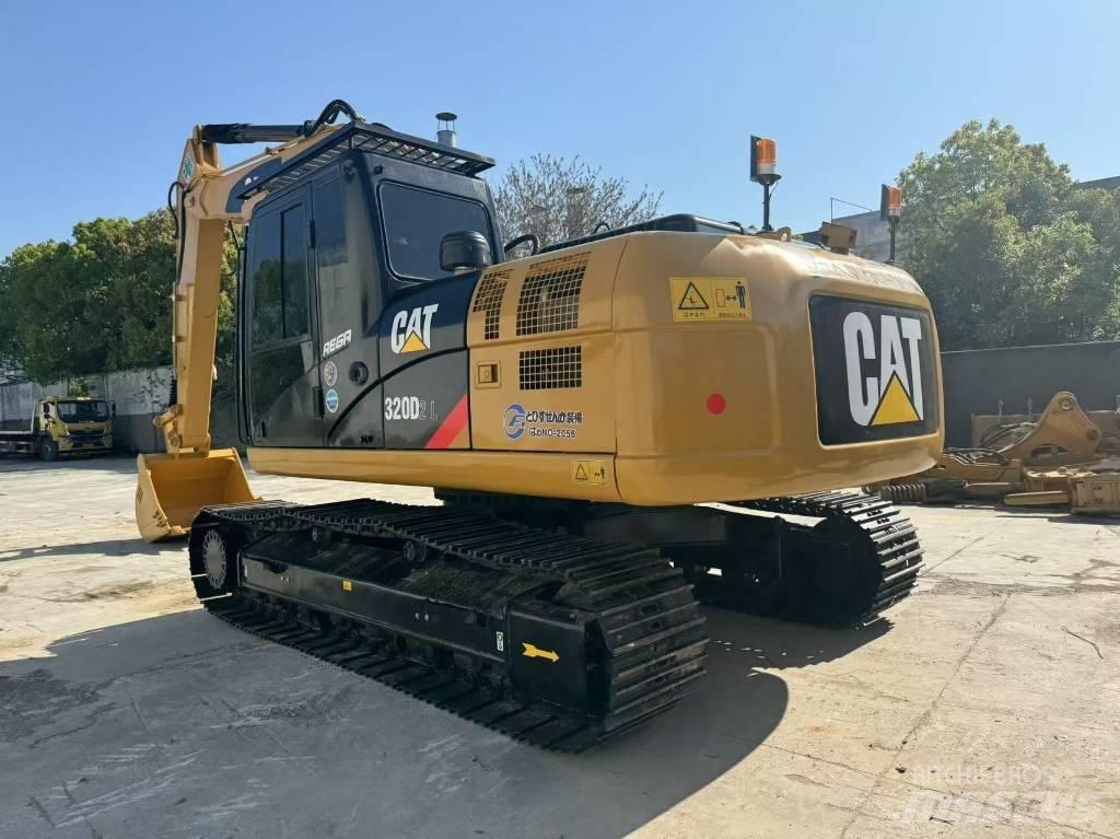 CAT 320 D L 大型油圧ショベル12t以上（パワーショベル・ユンボ）