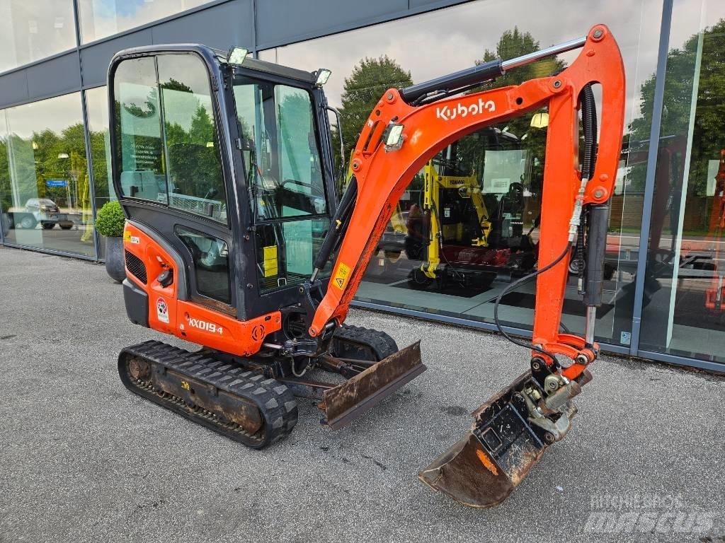 Kubota KX 019-4 ミニ油圧ショベル 7t以下（ミニユンボ・ミニディガー）