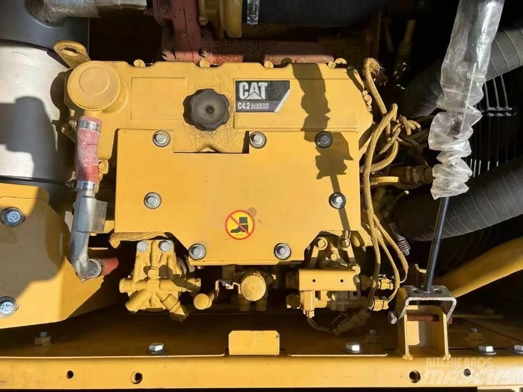CAT 312 DGC 大型油圧ショベル12t以上（パワーショベル・ユンボ）