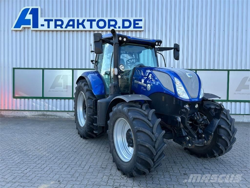 New Holland T7.225 トラクター