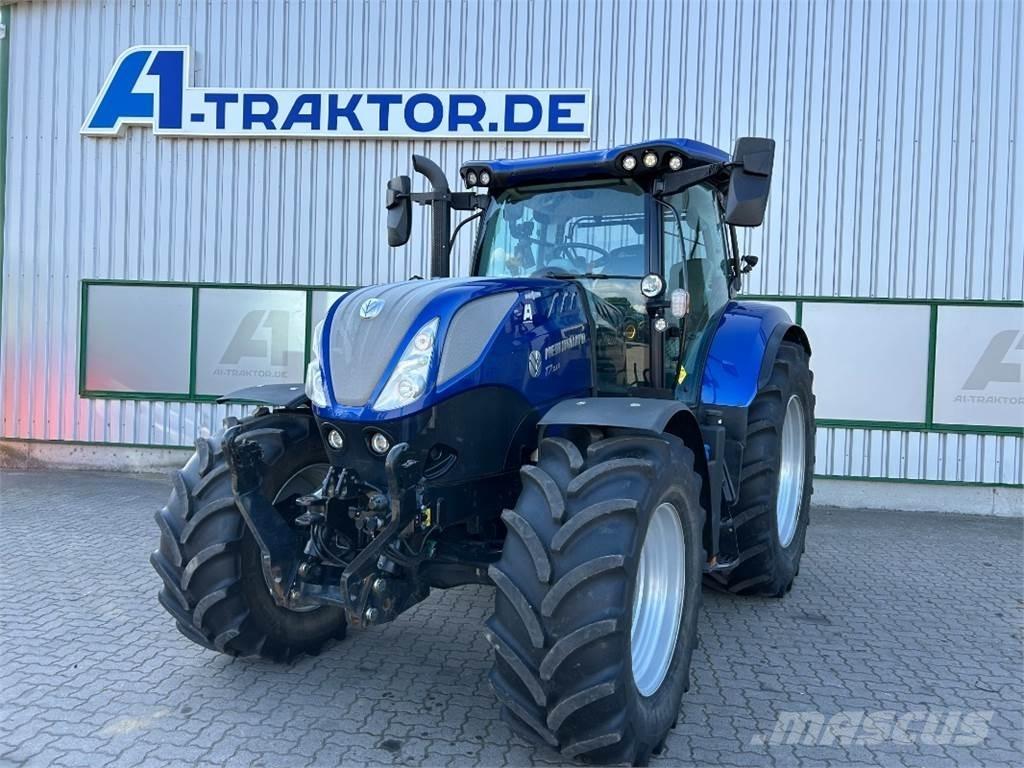 New Holland T7.225 トラクター
