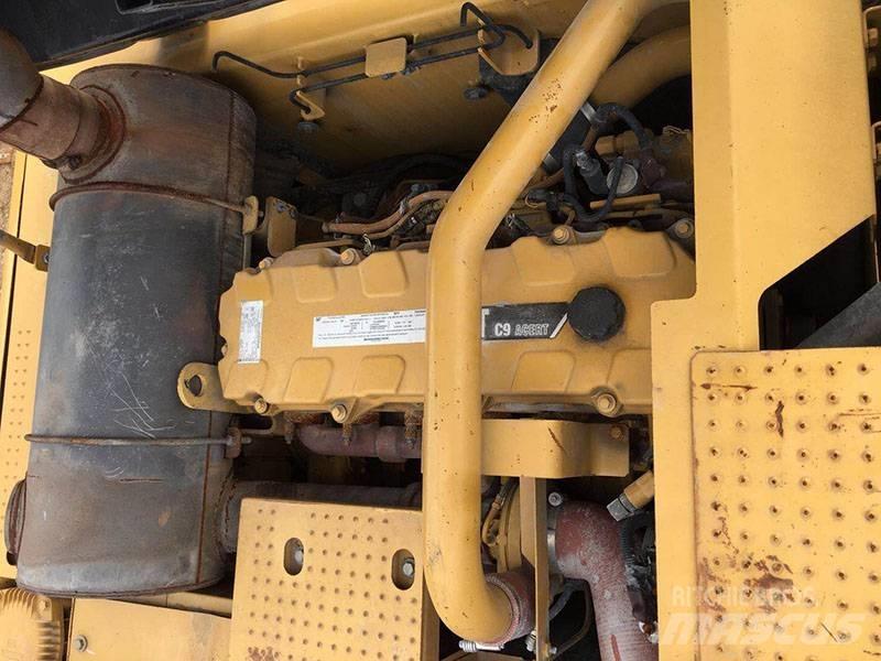 CAT 340 D L 大型油圧ショベル12t以上（パワーショベル・ユンボ）