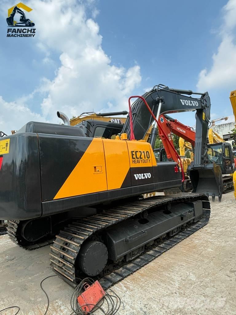 Volvo EC 210 大型油圧ショベル12t以上（パワーショベル・ユンボ）