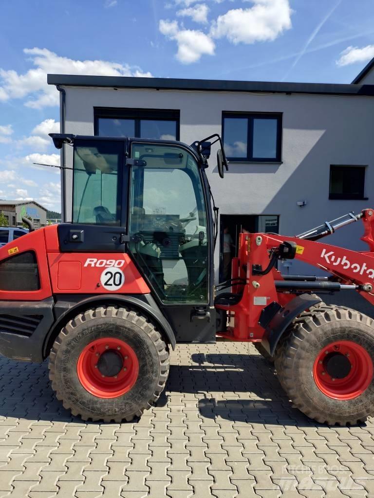 Kubota R 090 ホイールローダー・タイヤショベル