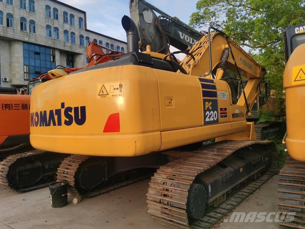 Komatsu PC 220-7 大型油圧ショベル12t以上（パワーショベル・ユンボ）