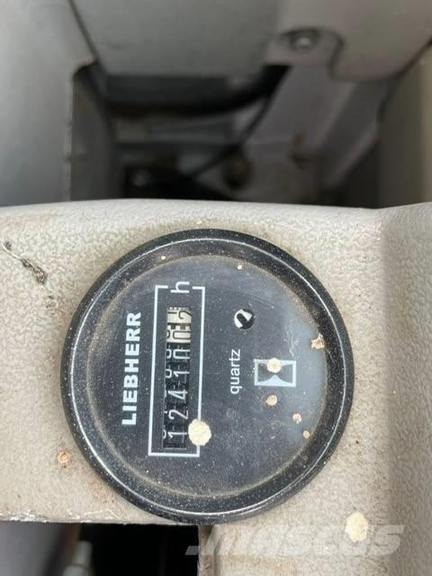 Liebherr A954 C HD 廃棄物／工業産廃処理機