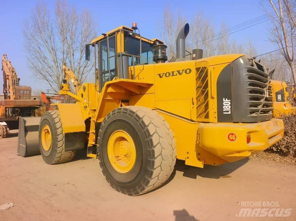 Volvo L 180 F ホイールローダー・タイヤショベル