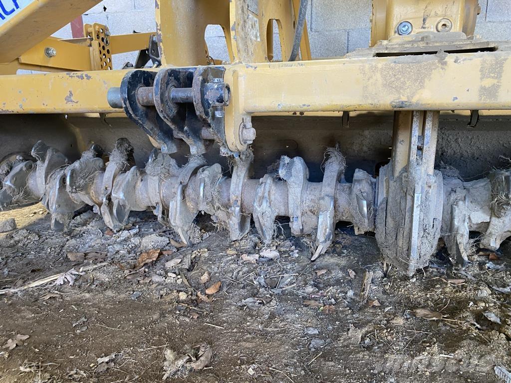 Alpego KH 300 R パワーハローとロータリーハロー