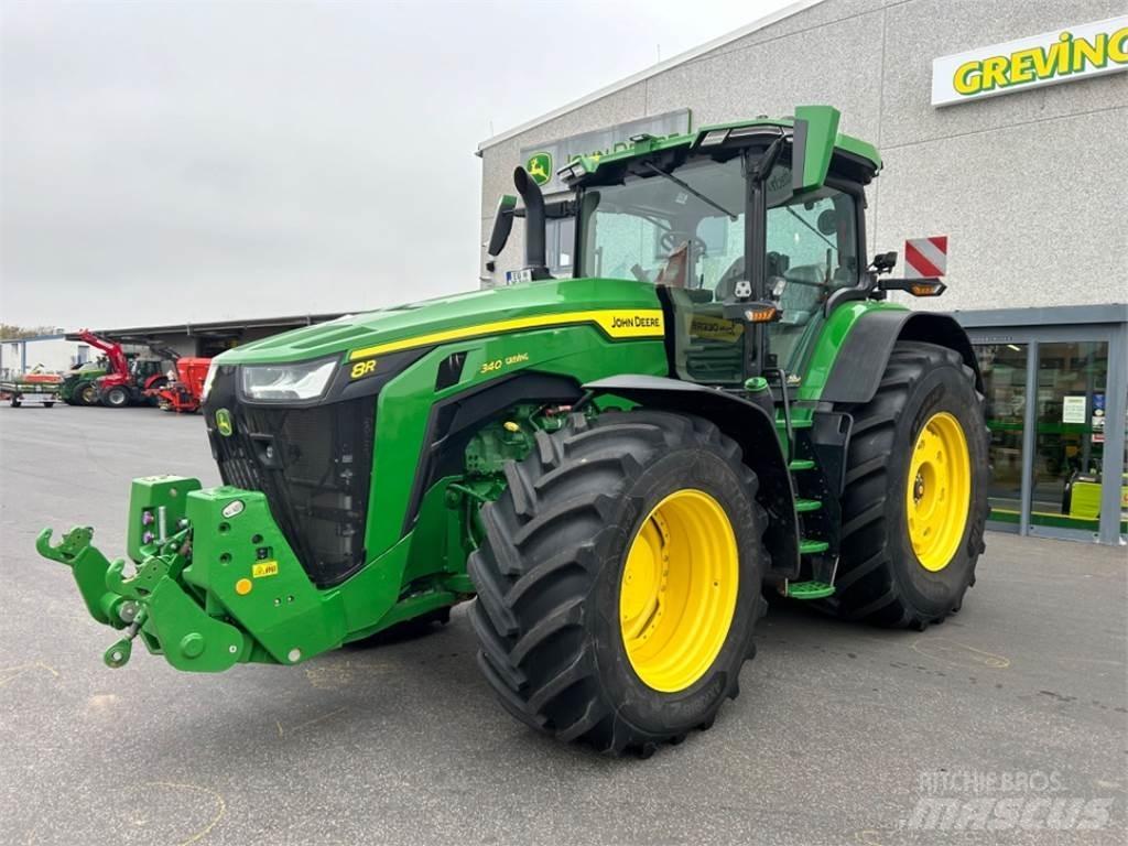 John Deere 8R340 トラクター
