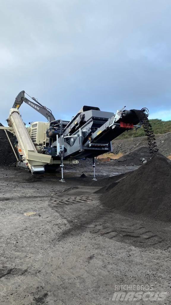 Metso LT 1110 S 自走式クラッシャー