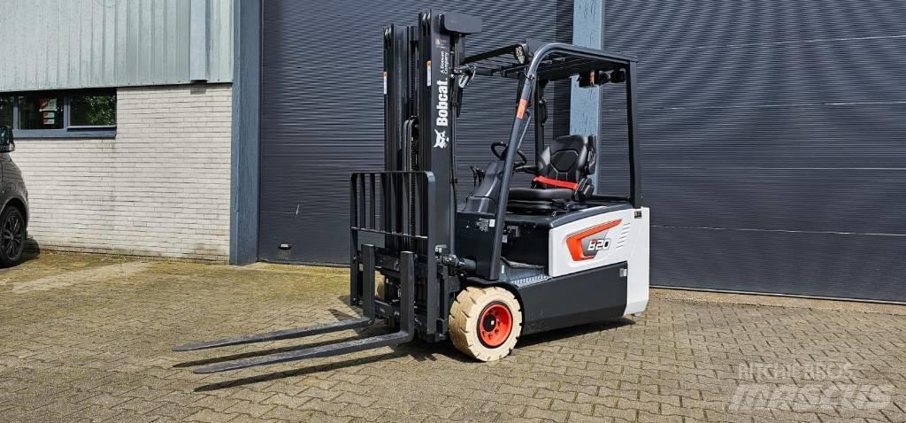 Bobcat B 20 T-7 Plus バッテリーフォークリフト