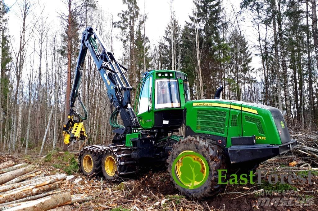 John Deere 1170E ハーベスター