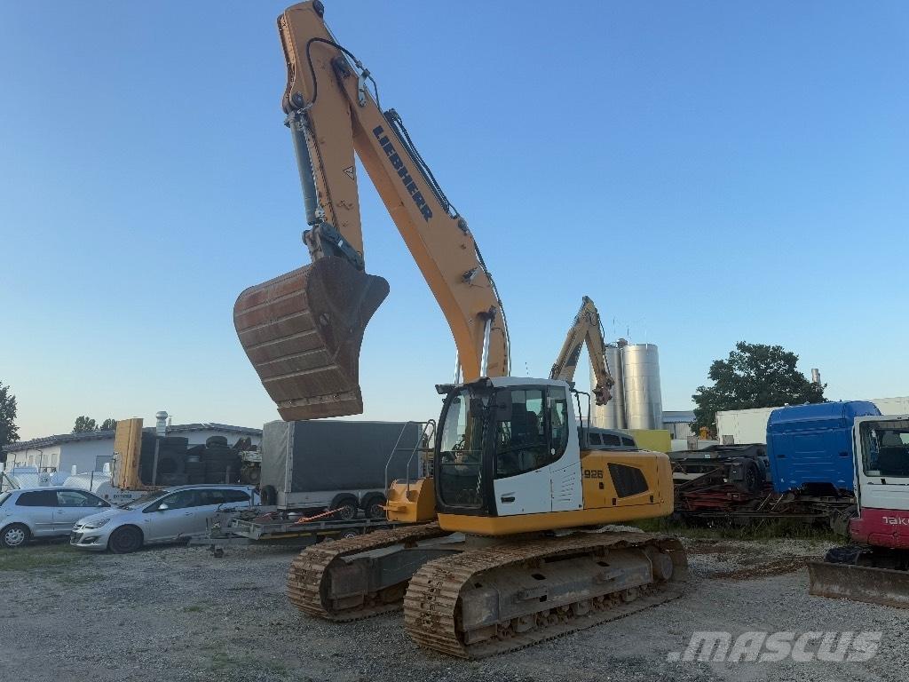 Liebherr R 926 LC 大型油圧ショベル12t以上（パワーショベル・ユンボ）