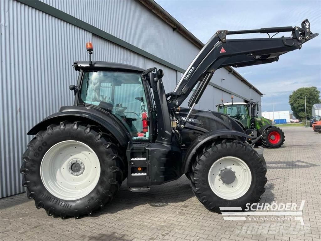 Valtra T 174 EA トラクター