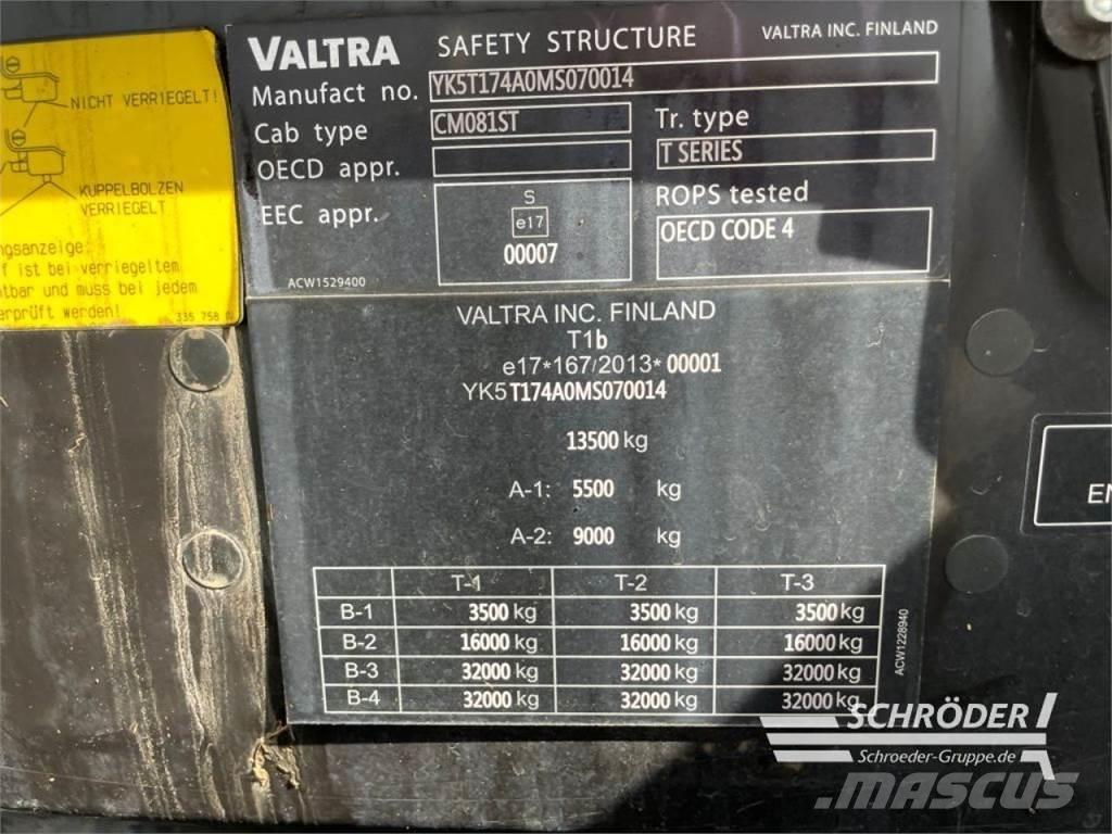 Valtra T 174 EA トラクター