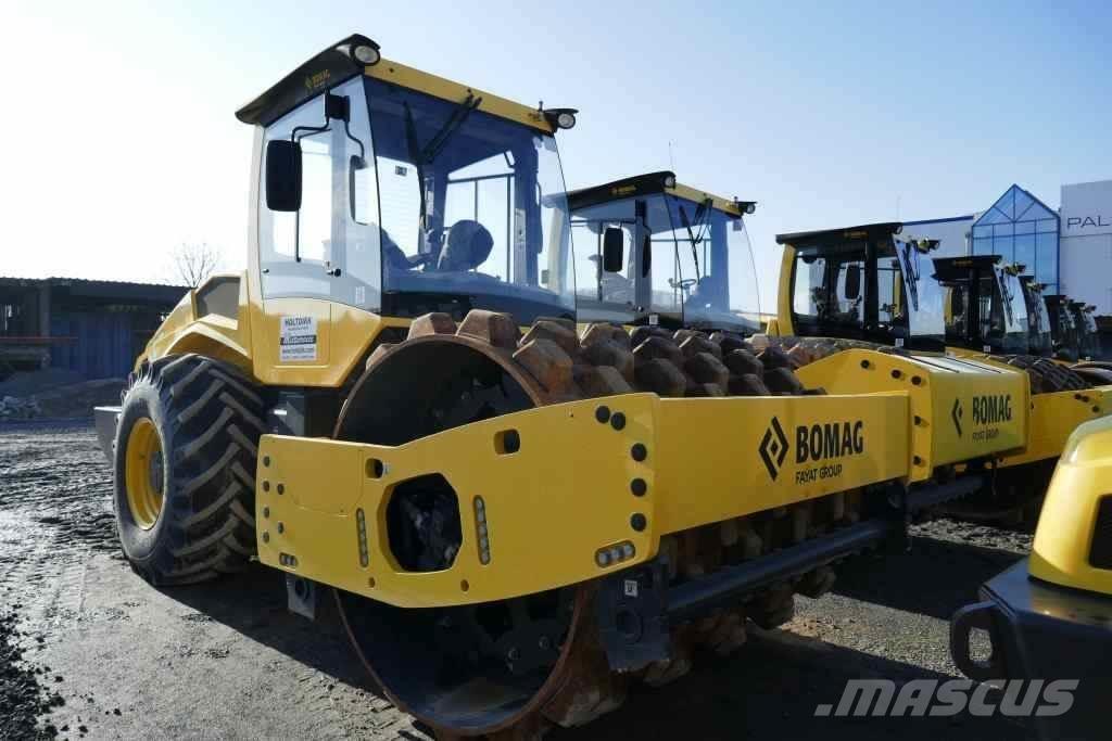Bomag BW 213 PDH-5 ソイルコンパクター
