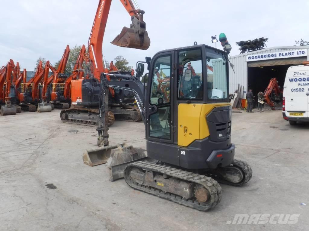 Volvo ECR 25 D ミニ油圧ショベル 7t以下（ミニユンボ・ミニディガー）