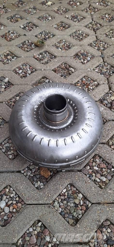 ZF 4WG 200  NOWY その他部品