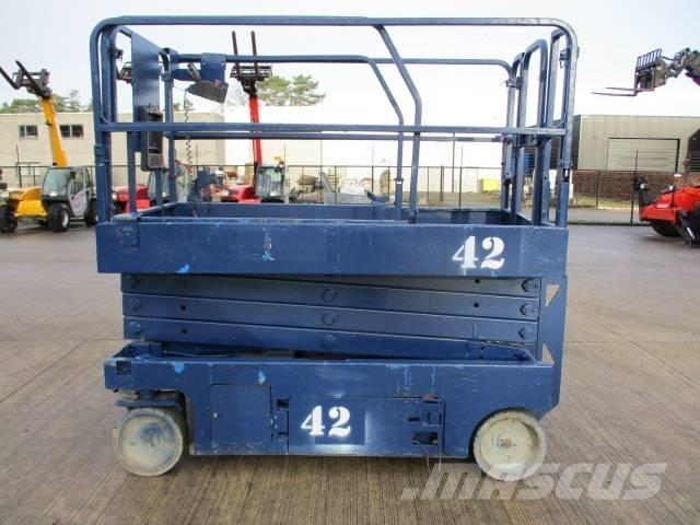 Genie GS 2646 (202) シザースリフト