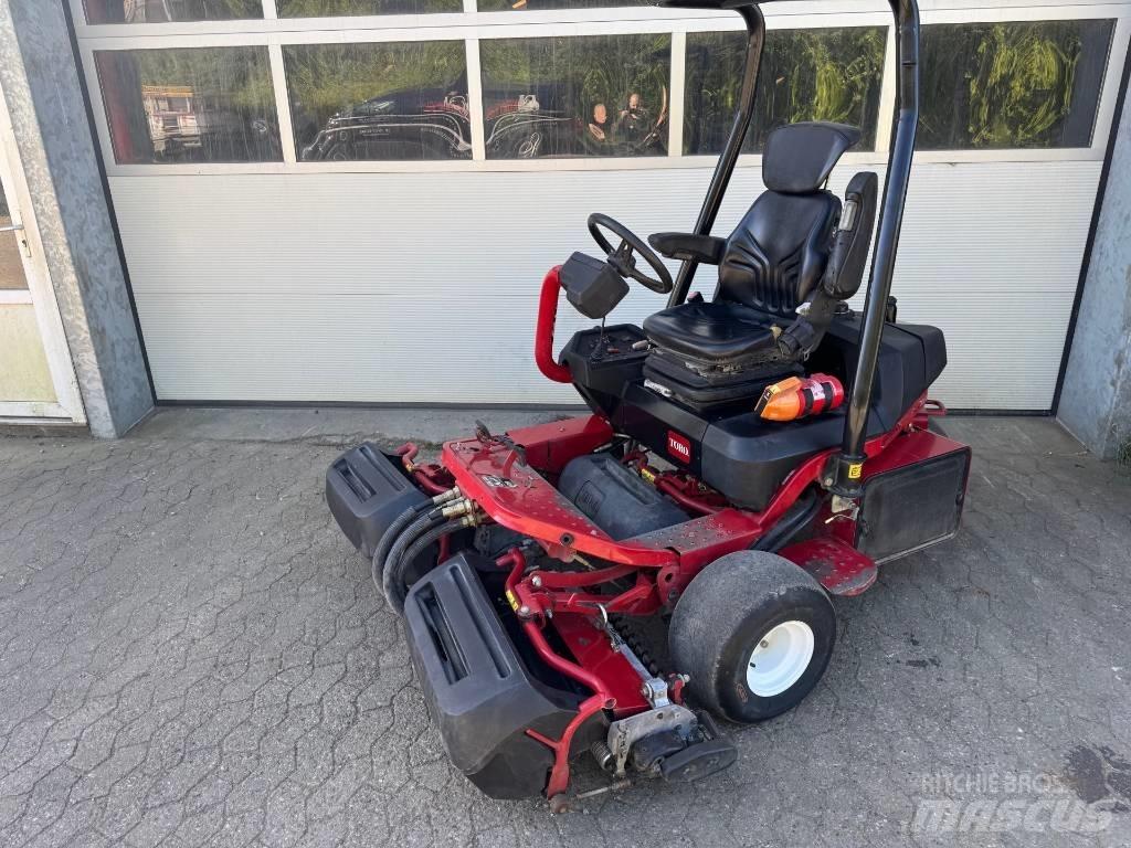 Toro 3250D グリーンモア/芝刈り機