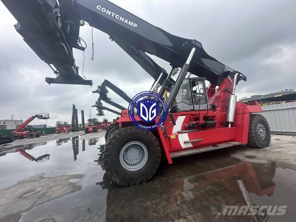 Kalmar DRF 450 リーチスタッカー