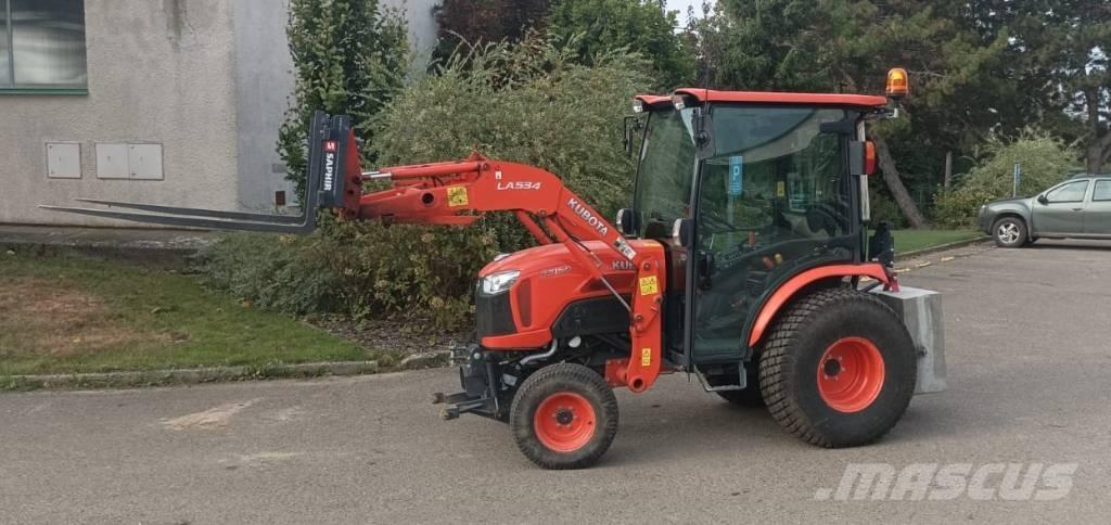 Kubota B 3150 トラクター