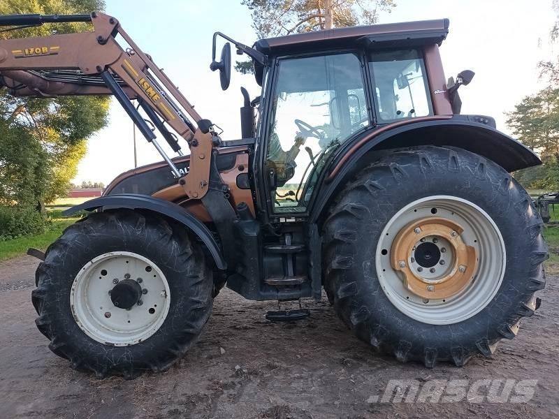 Valtra N 141 トラクター
