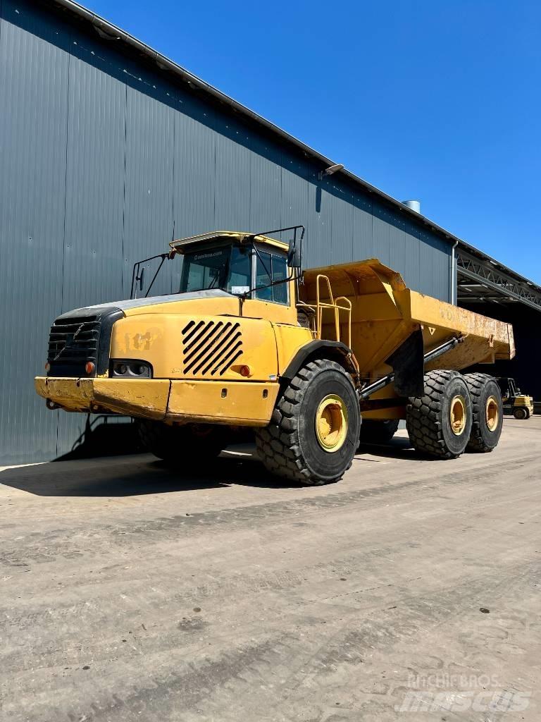 Volvo A40D アーティキュレート式ダンプトラック
