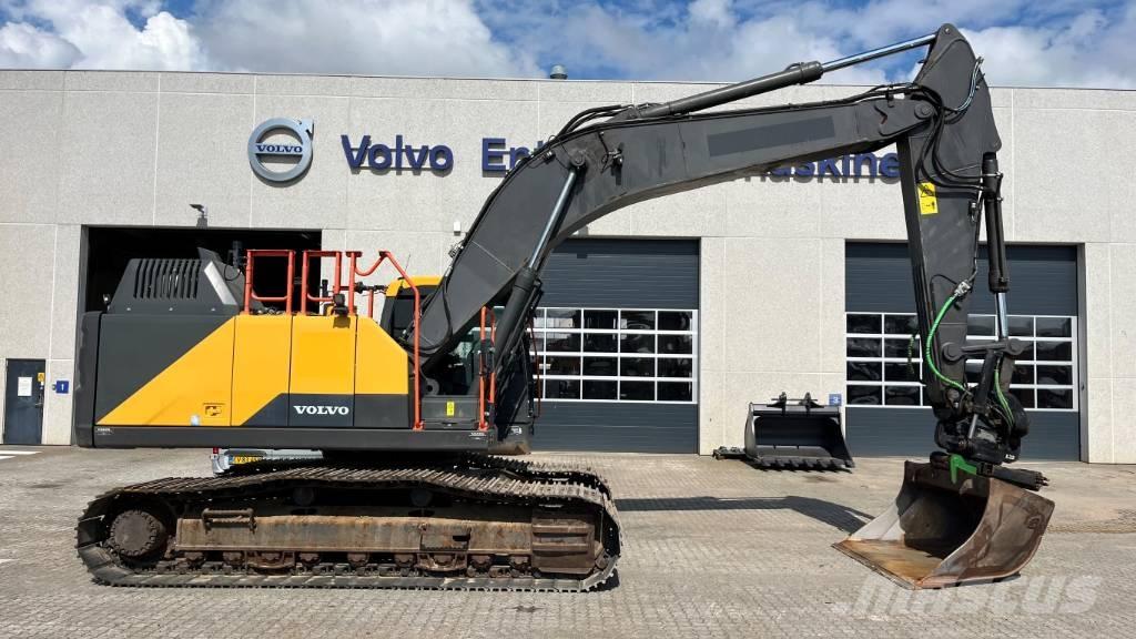 Volvo EC300EL 大型油圧ショベル12t以上（パワーショベル・ユンボ）