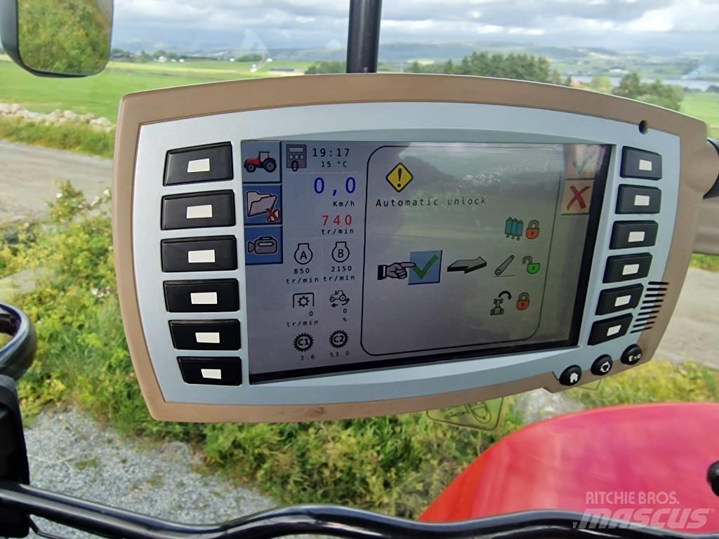 Massey Ferguson 7718 トラクター