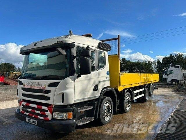 Scania P 320 平ボディー