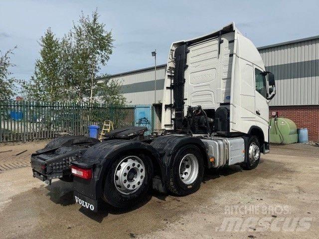 Volvo FH500 G/T XL 中古トラクターヘッド | トレーラーヘッド