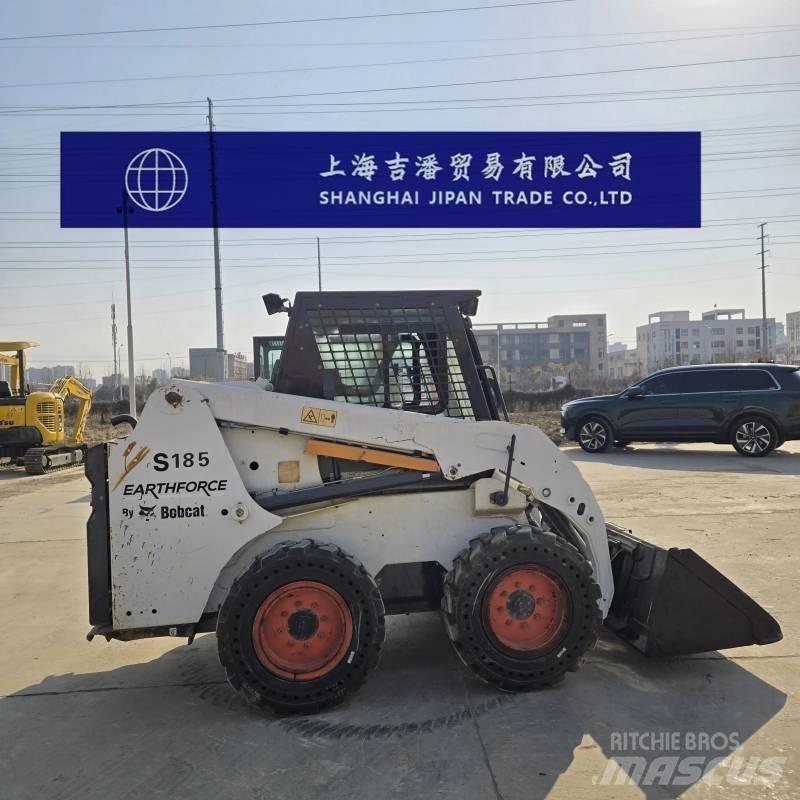 Bobcat S 185 スキッドステアローダー
