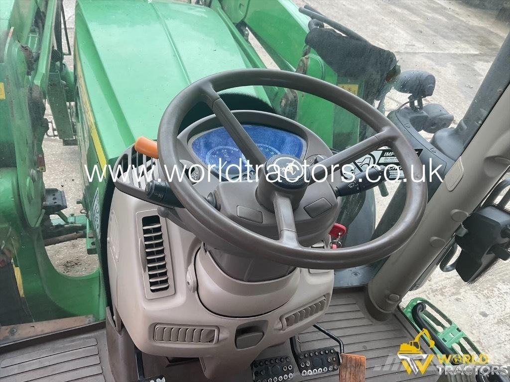 John Deere 6130 R トラクター
