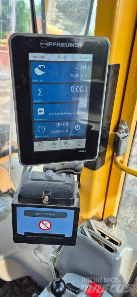 Volvo L 120 E ホイールローダー・タイヤショベル