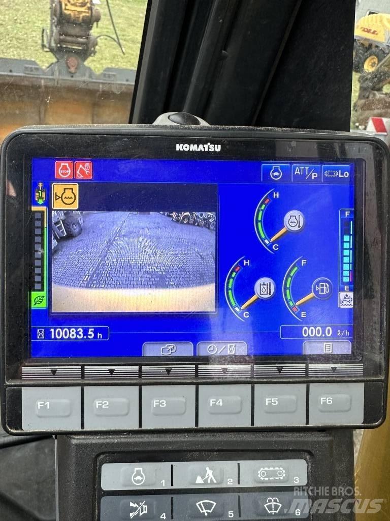 Komatsu PC 240 LC-11 大型油圧ショベル12t以上（パワーショベル・ユンボ）