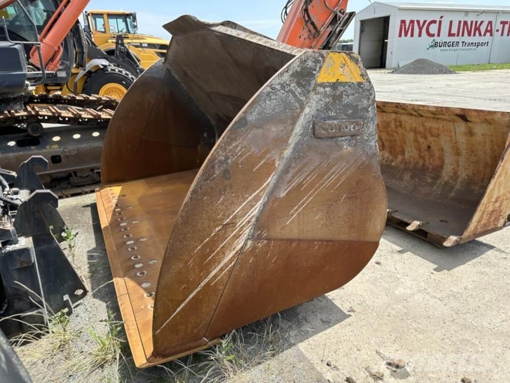 Volvo L150H ホイールローダー・タイヤショベル