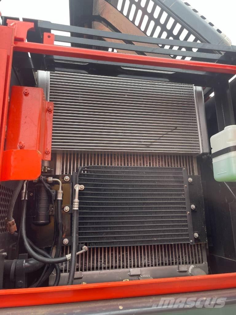 Doosan DX225LCA 大型油圧ショベル12t以上（パワーショベル・ユンボ）