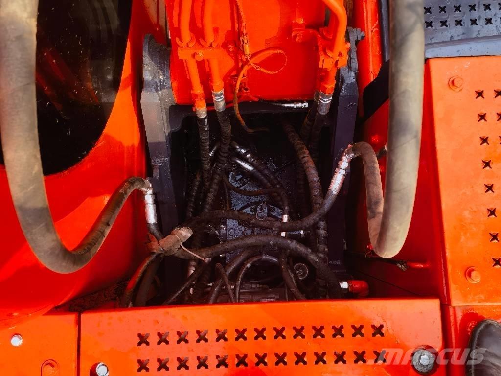 Doosan DX140LC-9C 大型油圧ショベル12t以上（パワーショベル・ユンボ）