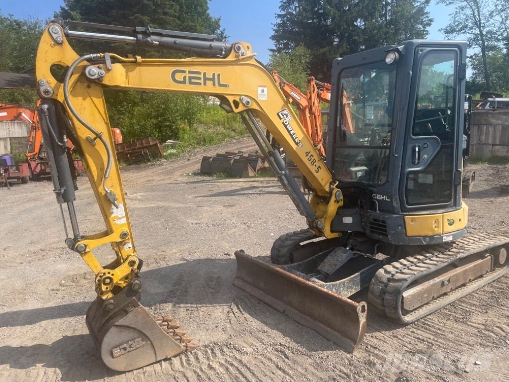 Gehl Z 35 GEN 2 ミニ油圧ショベル 7t以下（ミニユンボ・ミニディガー）