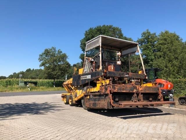 Demag DF 10 アスファルトフィニッシャ