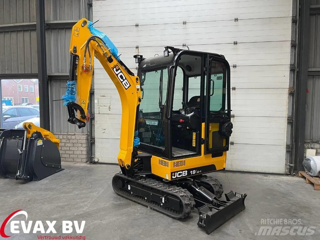 JCB 19 C-1 ミニ油圧ショベル 7t以下（ミニユンボ・ミニディガー）