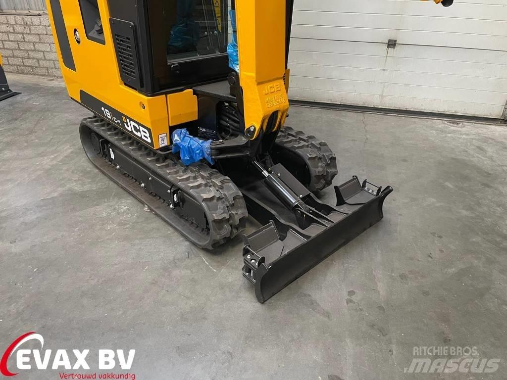 JCB 19 C-1 ミニ油圧ショベル 7t以下（ミニユンボ・ミニディガー）